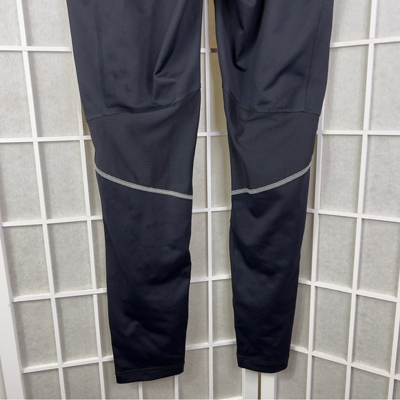 FILA Black Capri Leggings with Rainbow Stripes - Size Large - Picture 7 of 14